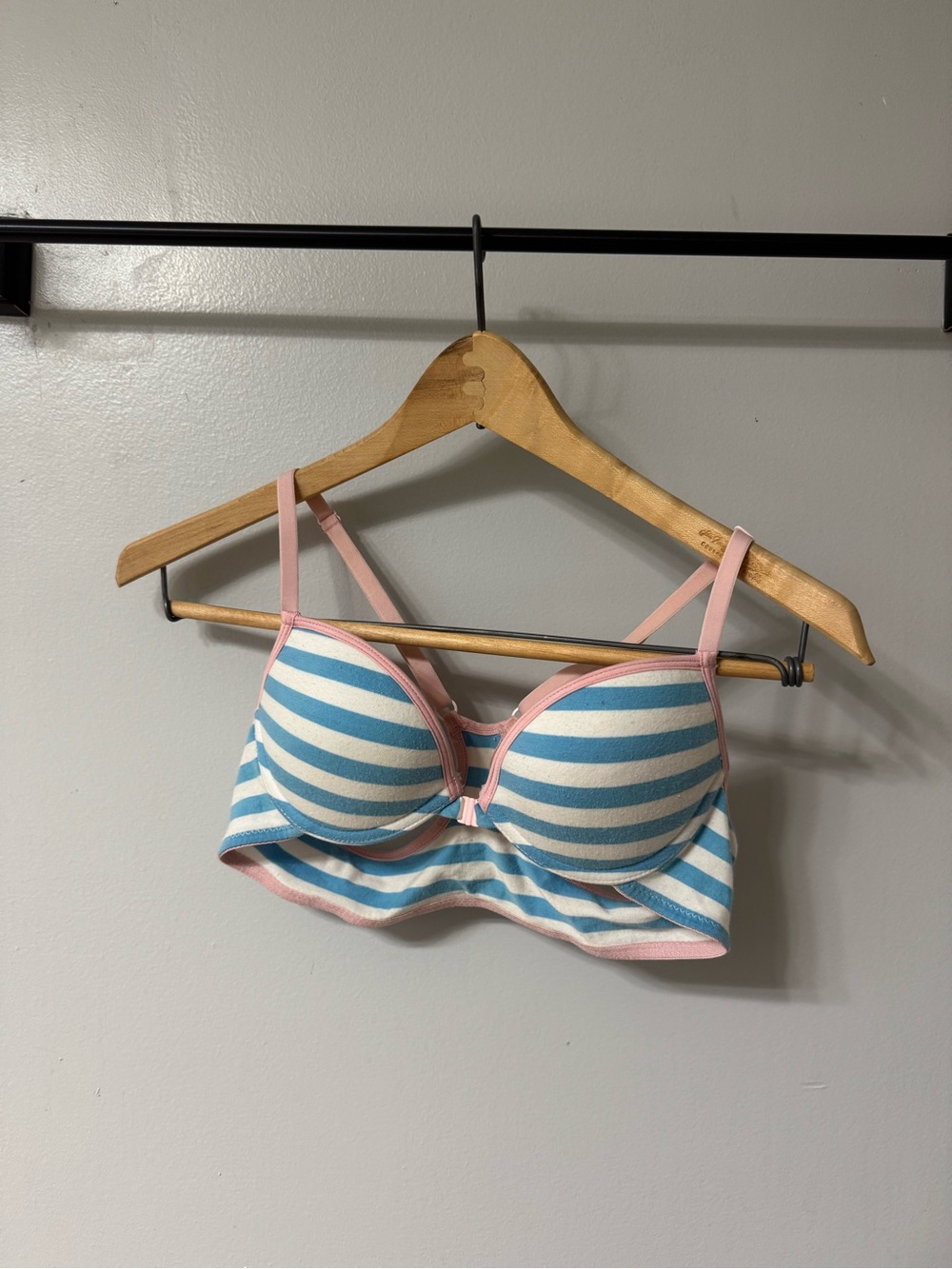 Front closure Racerback Padded Bralette 34A